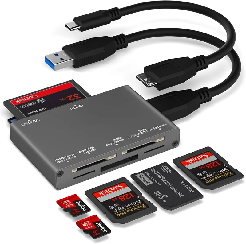 Earldom 7in1 Universal Card REader CR02